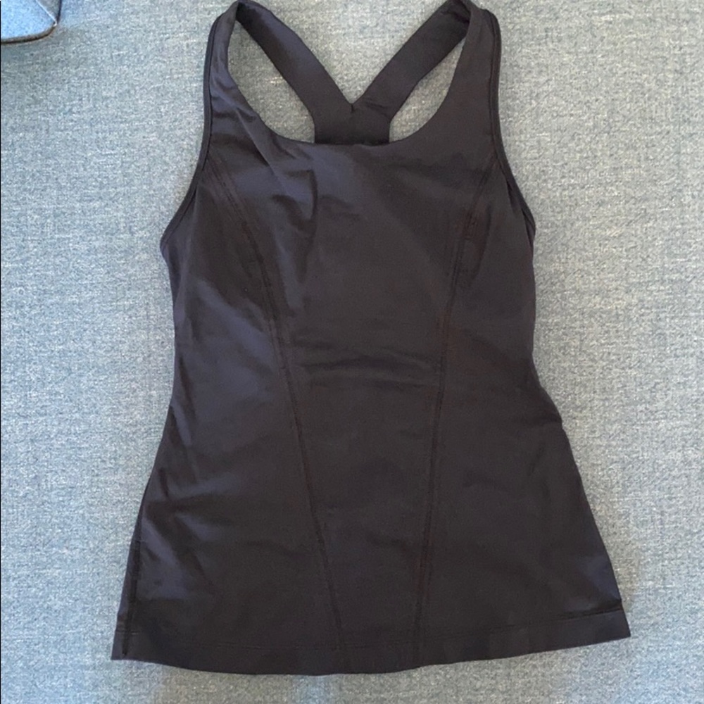 Lululemon top